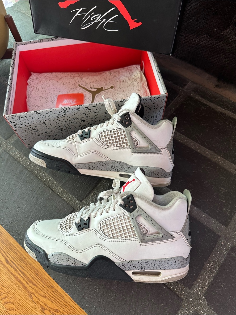 Nike Air Jordan 4 Retro OG (GS) Cement Summi White / Fire Red